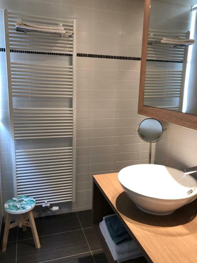 Hotel Apostrophe - De Haan Luaran gambar